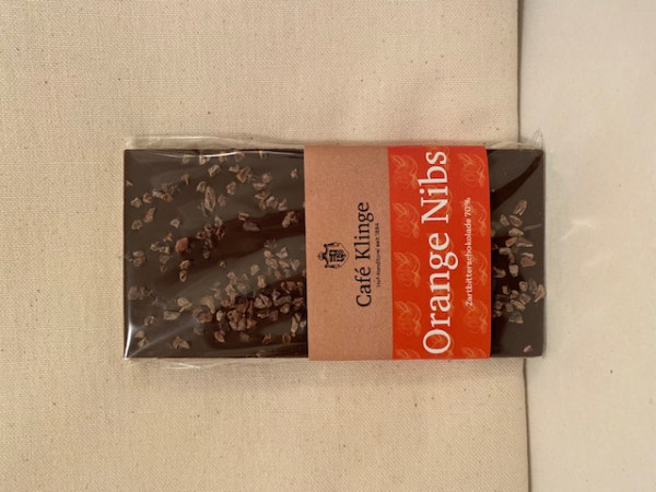 Zartbitterschokolade 70% Orange Nibs