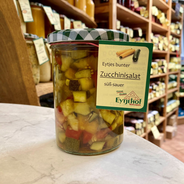 Bunter Zucchinisalat süß-sauer vegan