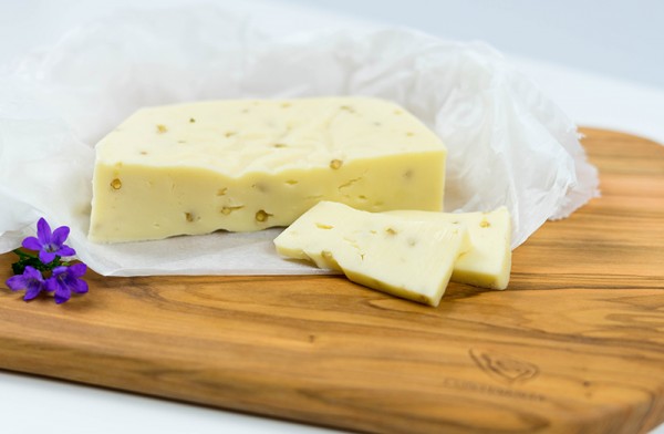 Bio-Hofkäse mit Bockshornkleesamen