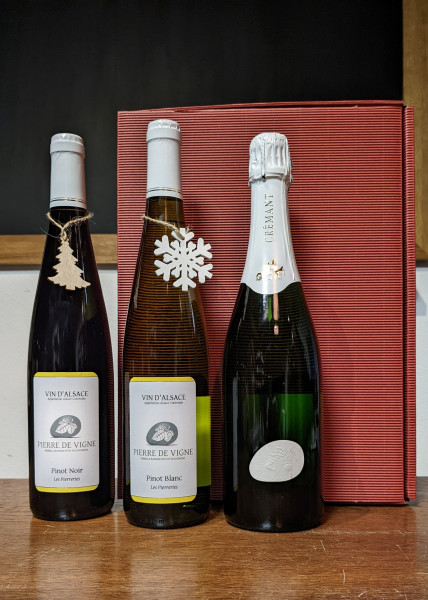 Weinpaket "Pierre de Vigne" in Geschenkverpackung
