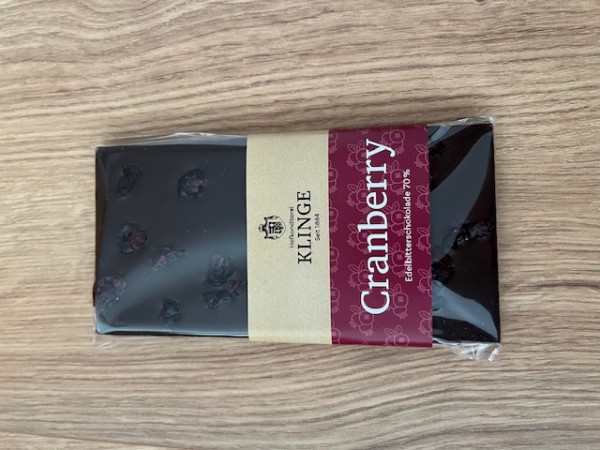 Edelbittelschokolade 70% Cranberry
