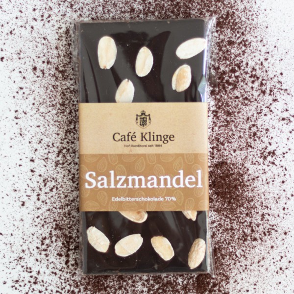 Edelbitter Salz Mandel Kakaogehalt 70%